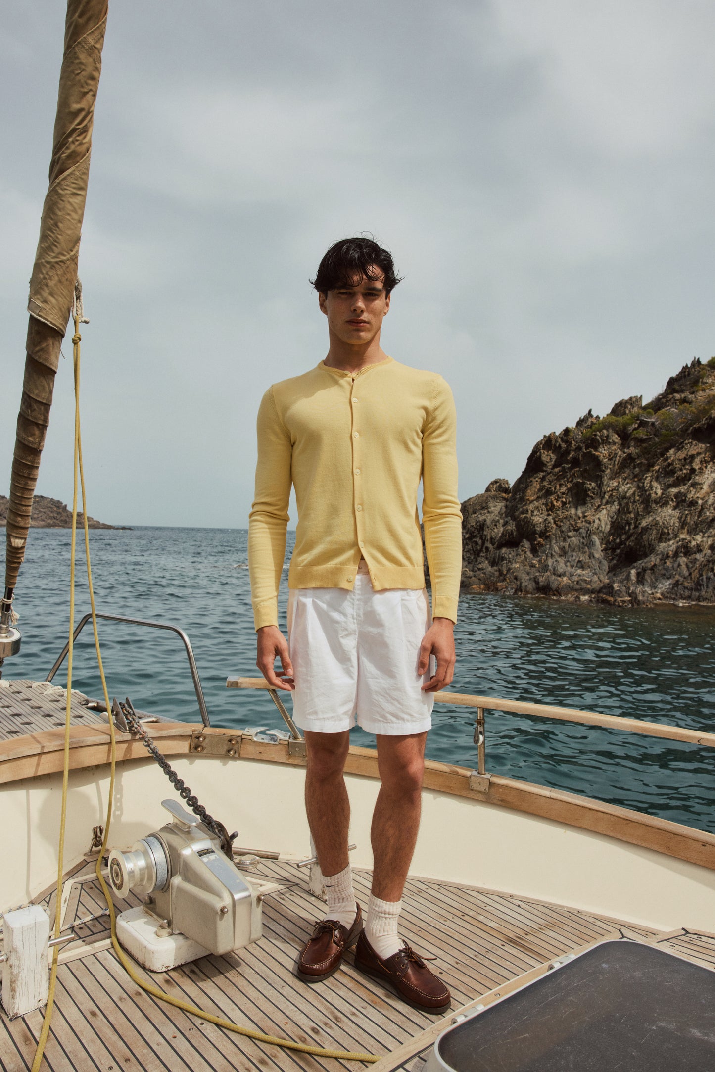 Caseta Yellow Cardigan