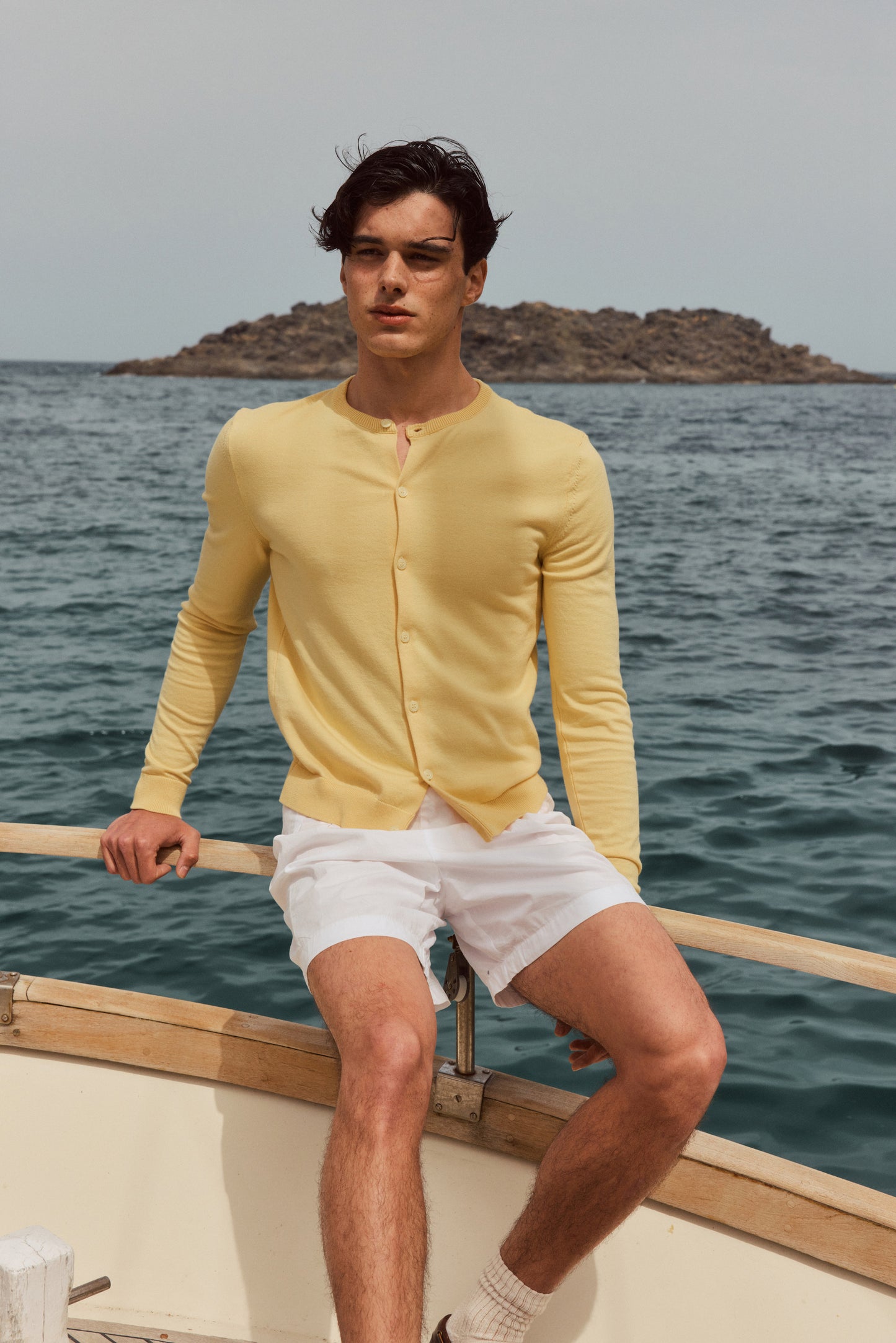 Caseta Yellow Cardigan